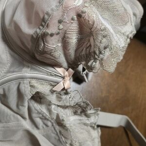 Delicate Lace Bra with Bow Accent 34 DDD